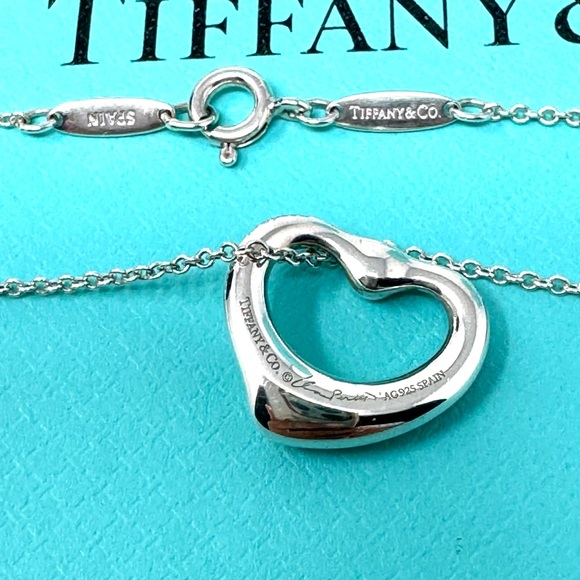 Authentic Tiffany & CO. Elsa Peretti  Pink Sapphire Open Heart Neck… - Picture 3 of 15